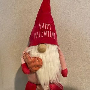 RAE DUNN HAPPY VALENTINE GNOME